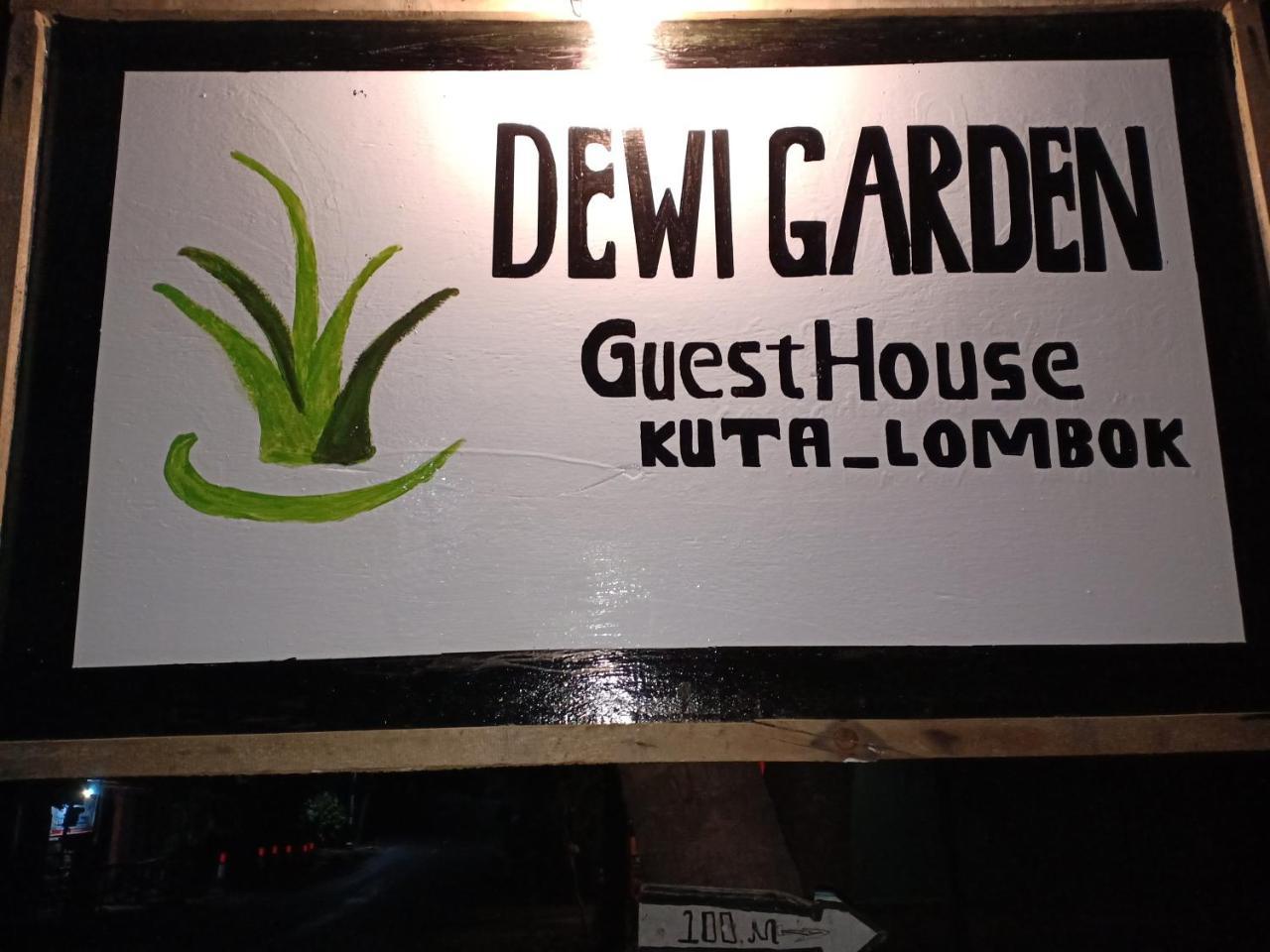 Dewi Garden Guesthouse Kuta  Экстерьер фото